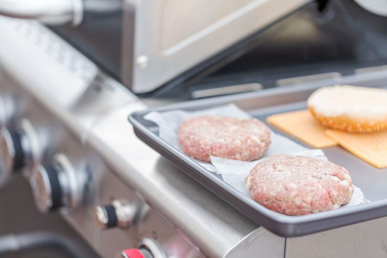 How To Cook Burgers On A Gas Grill Perfect Patty Shaperz